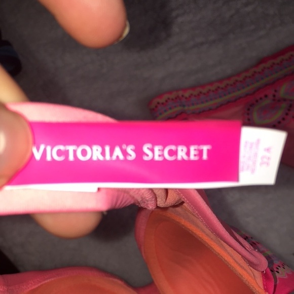 Victoria’s Secret bikini swim suit set size small vs bikini set swim wear - Picture 5 of 6